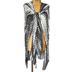 Michael Stars Black and White Wrap Like New!